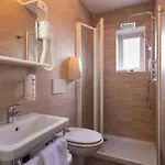 Atenea Golden Star Hotel