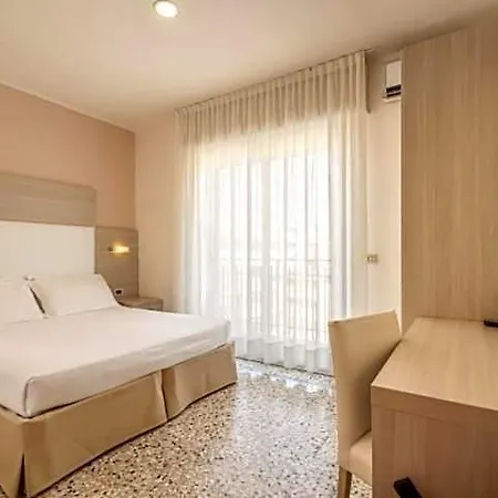 Atenea Golden Star * Caorle