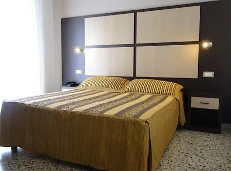 Otel Atenea Golden Star Caorle
