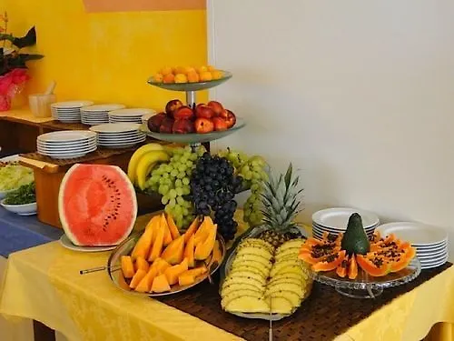 Atenea Golden Star Hotel