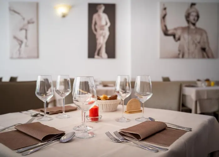 Hotel Atenea Golden Star